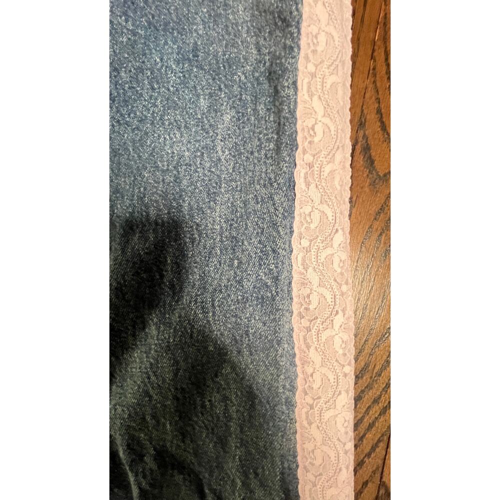 Fashion Nova Bow Lace Trim Denim Size 14 Plus - Picture 5 of 11